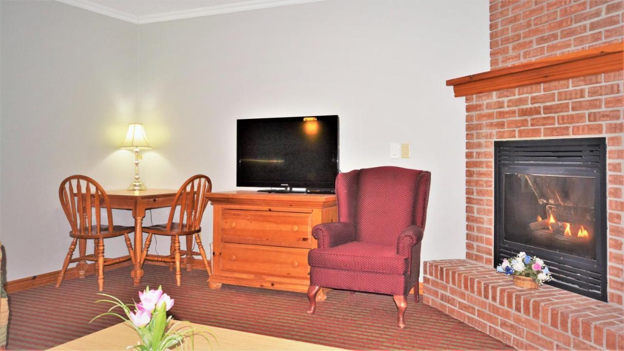 Knights Inn Colonial Fireside Inn Pembroke Luaran gambar